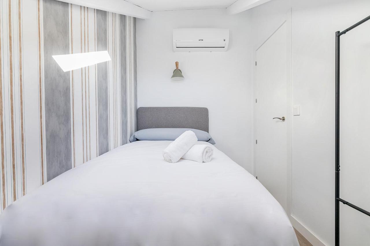 Bhost - Regina VII Apartment Кордоба Екстериор снимка